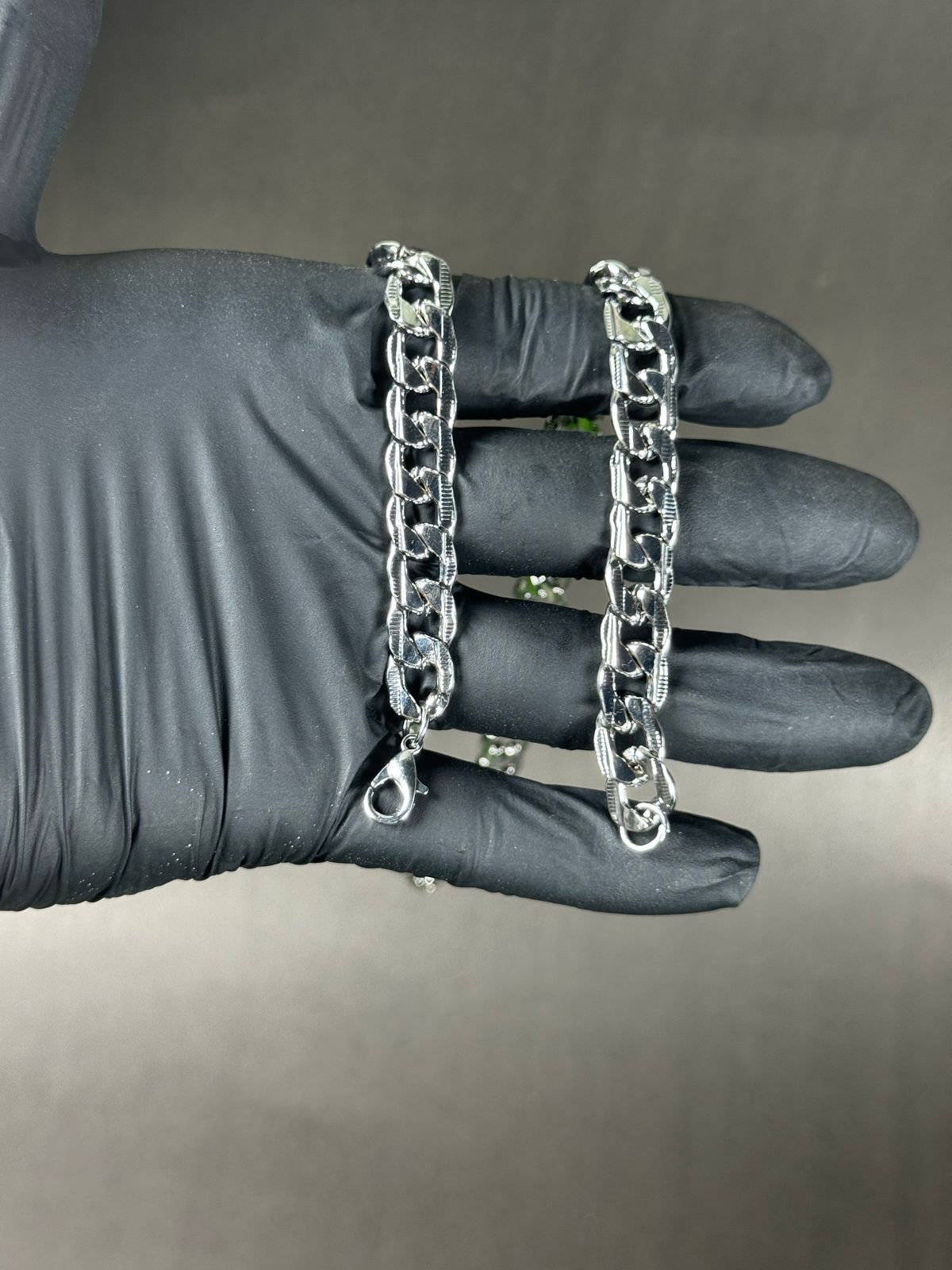Cuban link chain