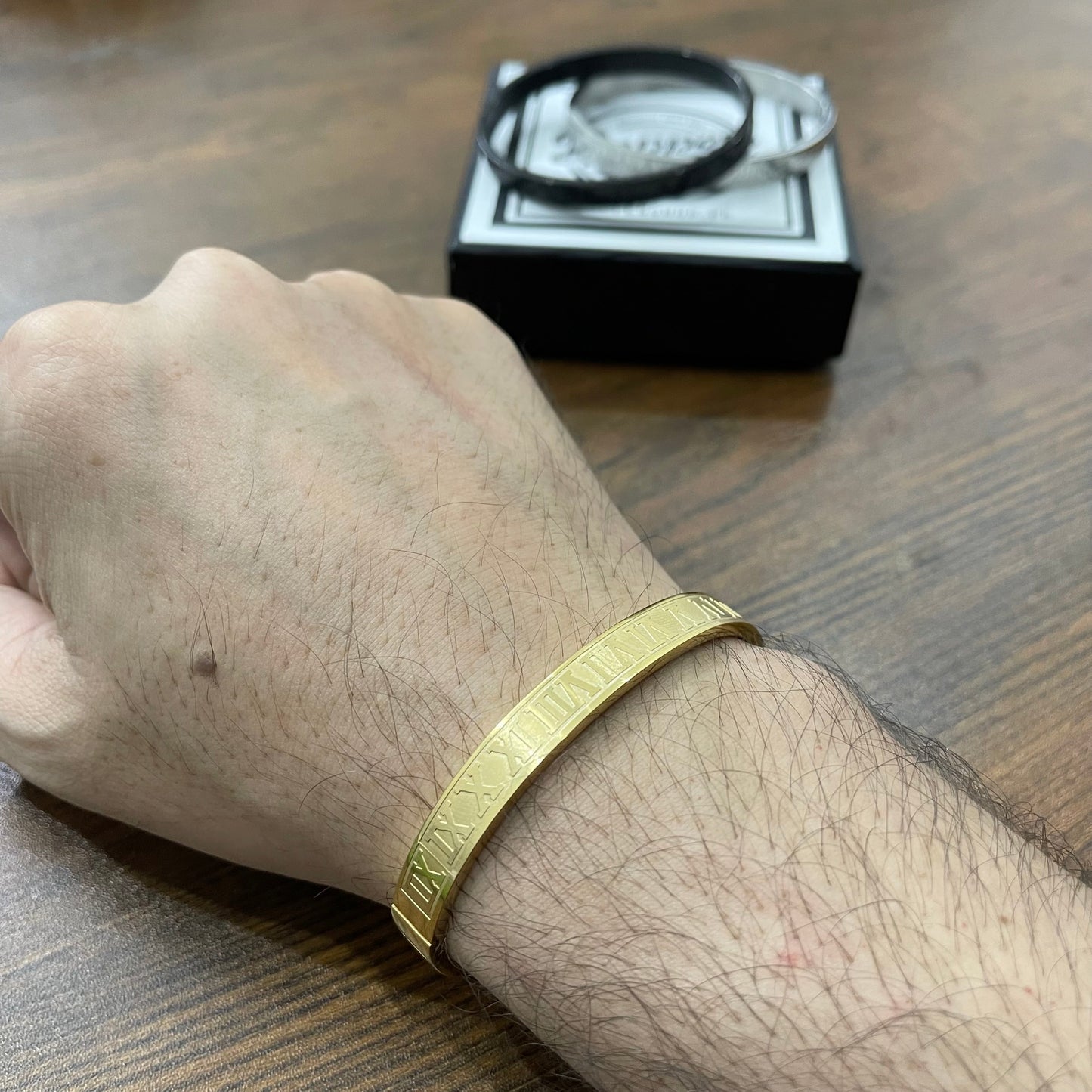 Royal Roman Numerals Golden Kara Bracelet Men Punk Bracelet Stainless Steel Roman Bracelets For Men Jewelry