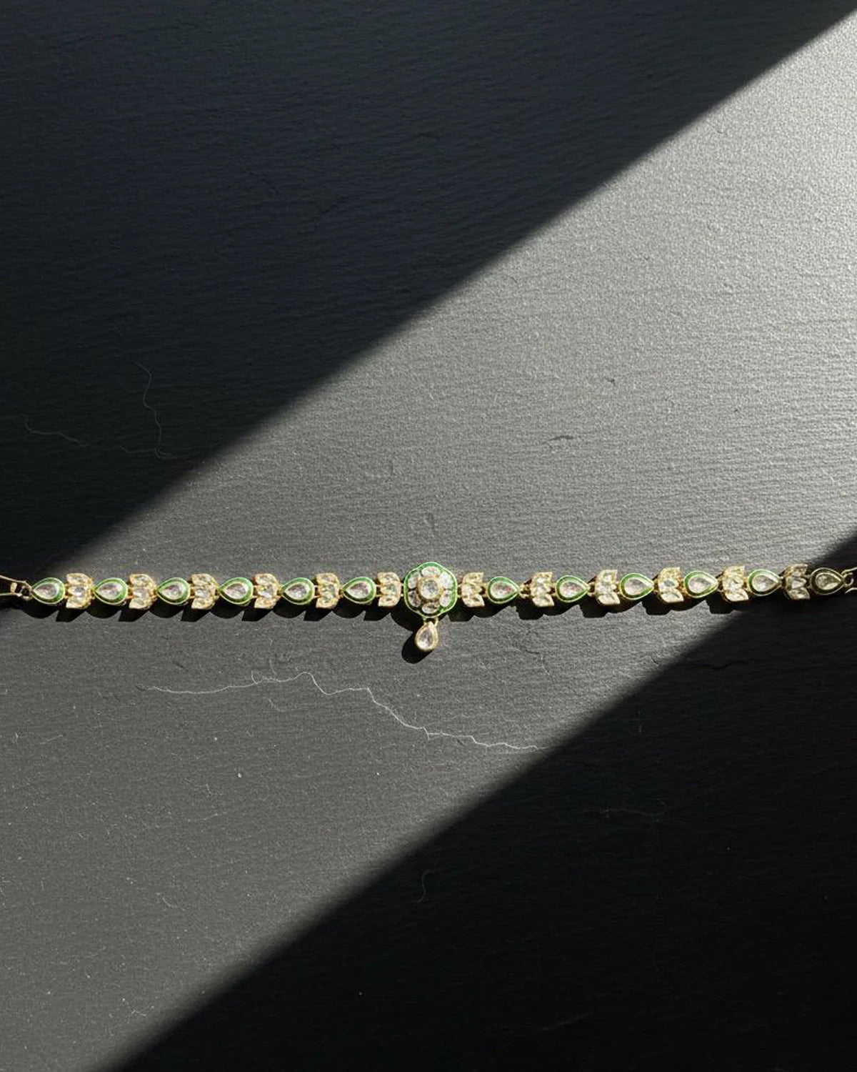 Ancerstral Sataus Sculpted Sheesh Patti