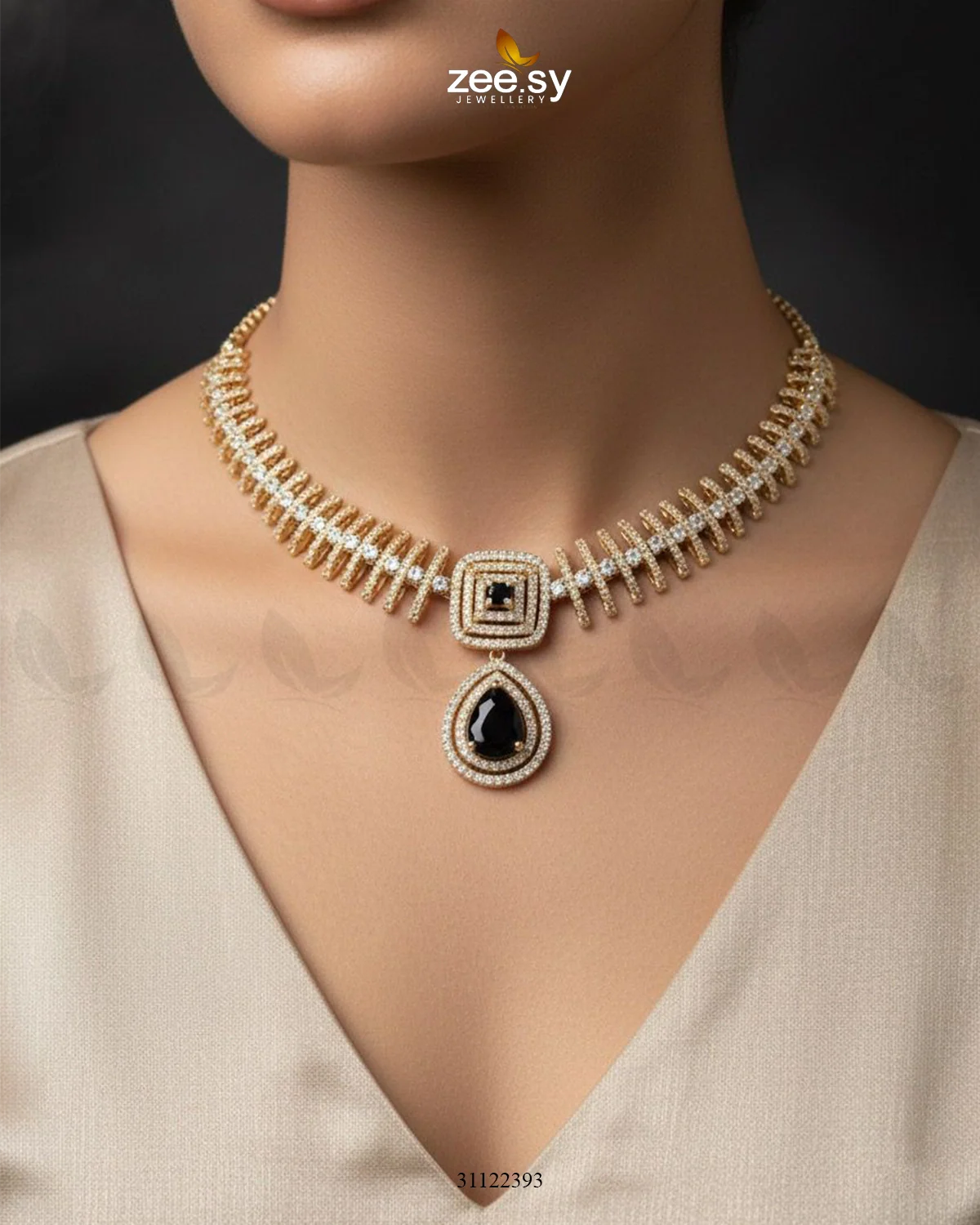 Kavita Art Oval Crystal Necklace Set