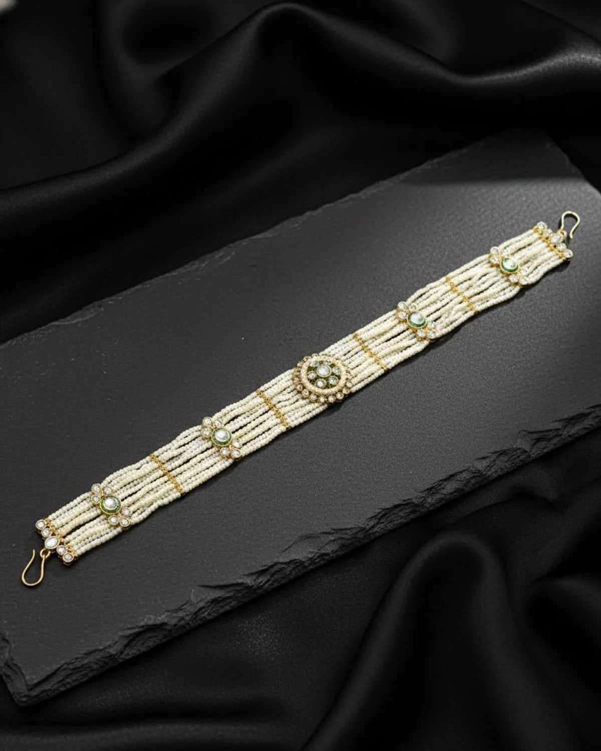 Sovereign Pearl Forehead Sheesh Patti